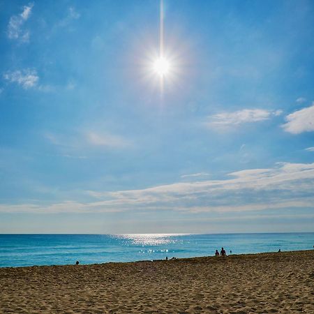 Solymar Beach Condos Канкун Экстерьер фото